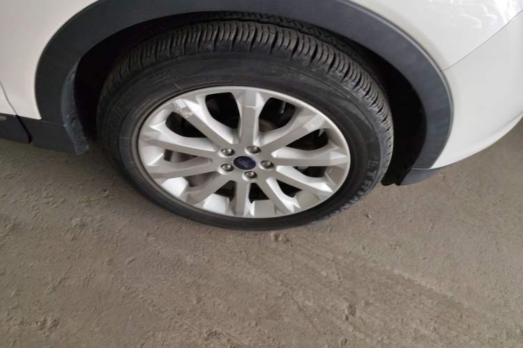 Used Ford Kuga 2013 1.6L GTDi 4x4 Elite Model Exterior 4