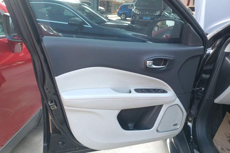 Used Jeep Compass 2017 200T Automatic Prestige Edition