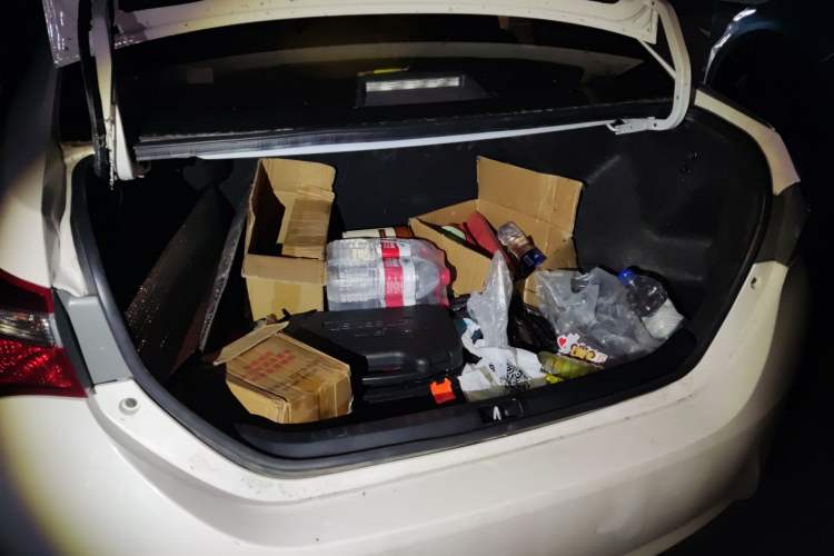 Used Toyota Corolla 2014 1.6L CVT GL Trunk