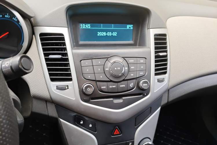 Used Chevrolet Cruze 2013 1.6L SE MT