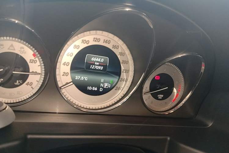 Used Mercedes-Benz GLK-Class 2013 Facelift GLK 300 4MATIC Fashion Edition