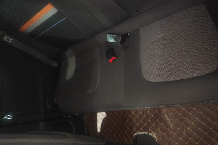 Used Wuling Hongguang MINIEV 2020 Freedom Version Lithium Iron Phosphate Left Rear Seat