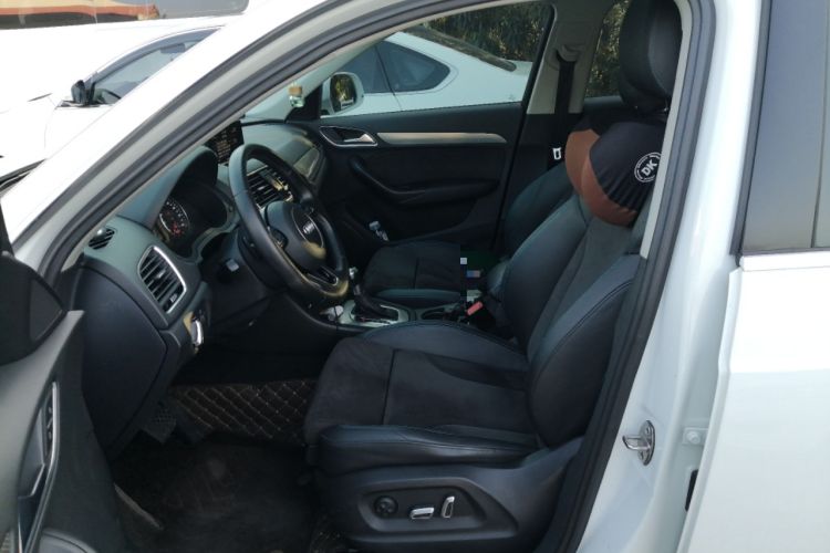 Used Audi Q3 2016 40 TFSI quattro all-wheel drive style model