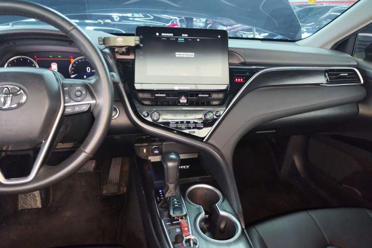 Used Toyota Camry 2021 2.5G Luxury Edition