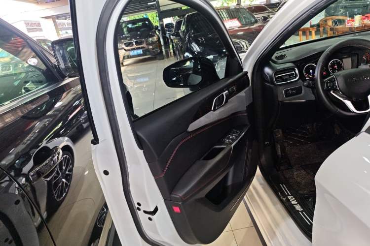 Used Lynk & Co 03 2020 2.0TD Automatic Jing Pro Edition