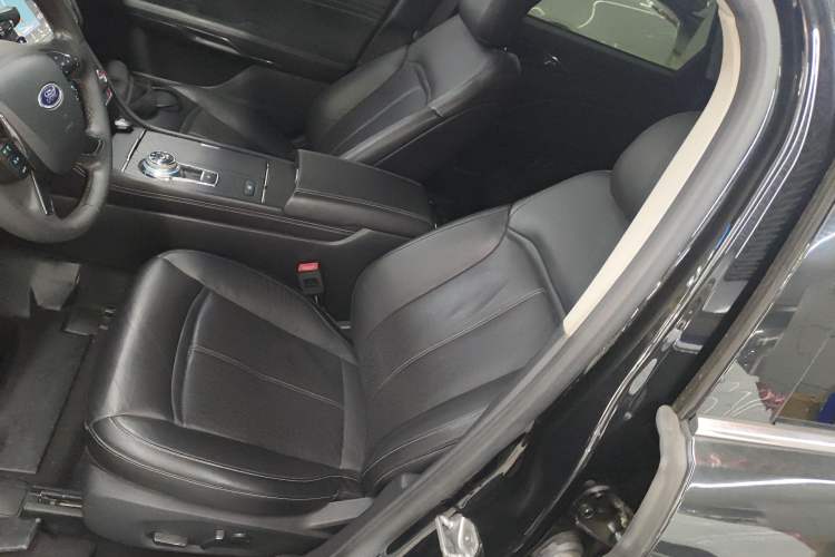 Used Ford Taurus 2015 EcoBoost 245 Fashion Edition
