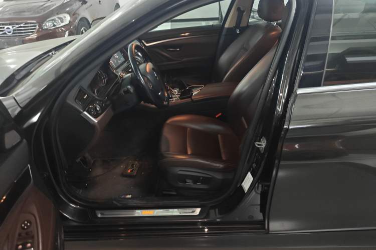 Used BMW 5 Series 2017 525Li Luxury Design Package