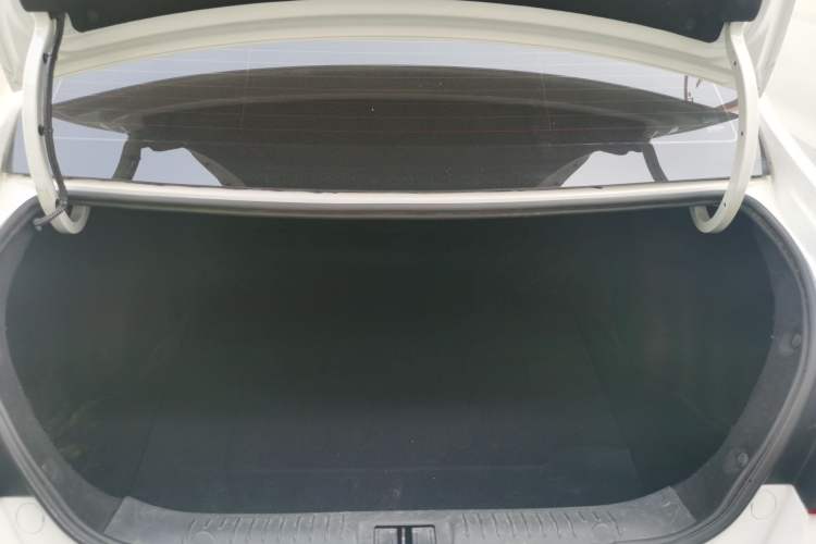 Used Geely Auto Vision 2020 Revised 1.5L Manual Asian Games Edition Trunk