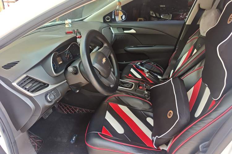 Used Chevrolet Cavalier 2019 320 Automatic Enjoyment with Sunroof Left Front Seat