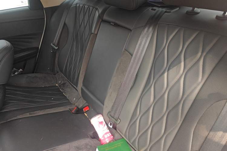 Used Roewe D7 2023 EV 510km Rear-Drive Flagship Edition
