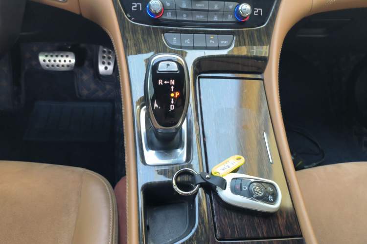 Used Buick LaCrosse 2016 28T Premium Edition