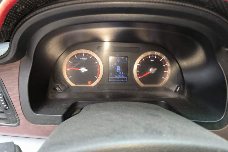 Used FORTHING Lingzhi 2019 M5L 1.6L 7-Seater Exclusive Model China VI Standard