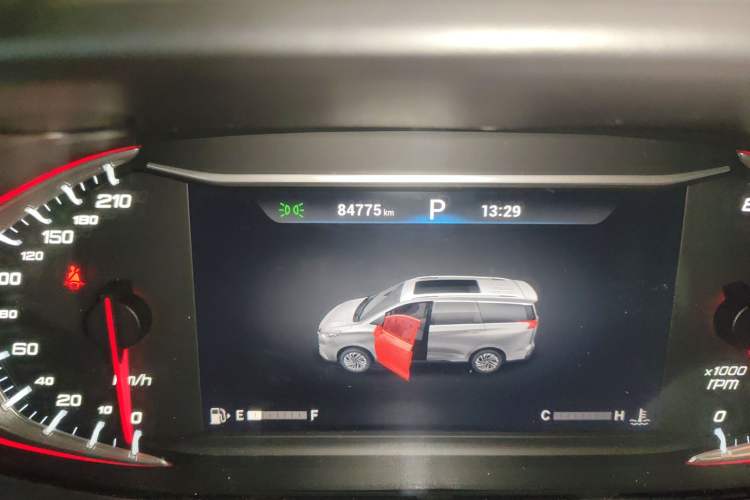 Used SAIC MAXUS G50 2022 1.5T Automatic Comfort Touring B