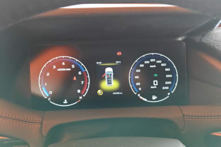 Used Geely Auto Haoyue 2022 1.8TD DCT Black Gold Limited Edition 7-Seater Instrument Cluster