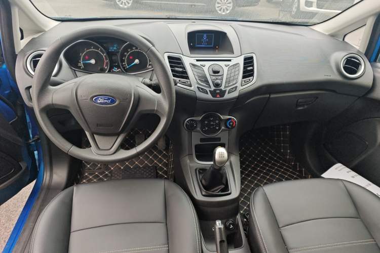 Used Ford Fiesta 2013 Hatchback 1.5L Manual Fashion Edition