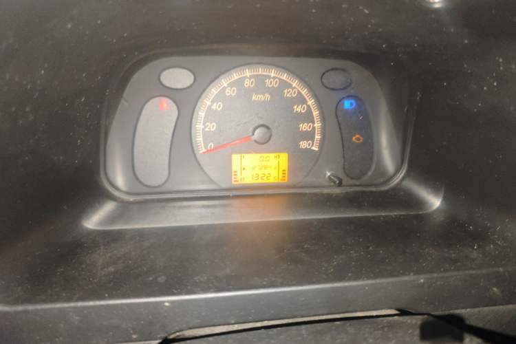 Used Wuling Zhiguang 2015 1.2L Practical LS-I Model
