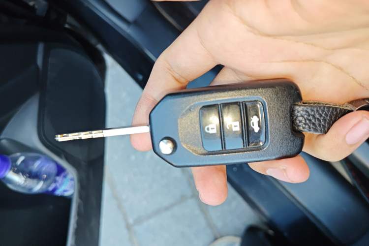 Used Honda Accord 2016 2.0L Comfort Edition Vehicle Key