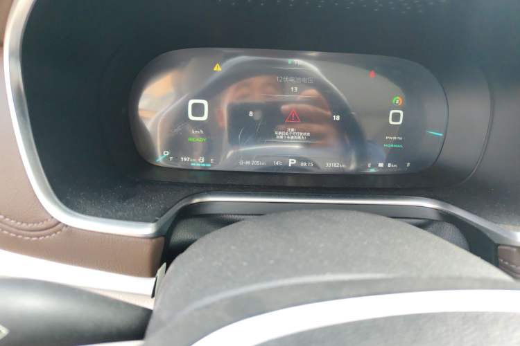 Used Roewe RX5 New Energy 2017 eRX5 50T Hybrid Connected Prestige Flagship Edition
