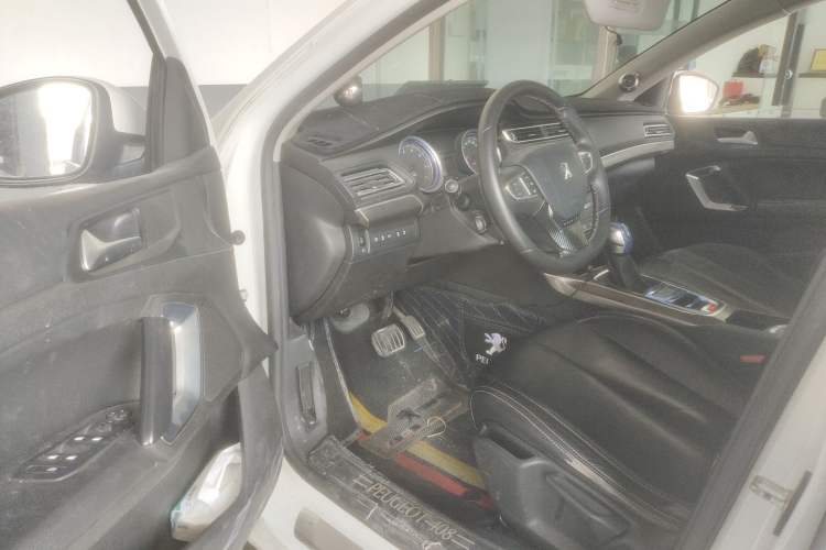 Used Peugeot 408 2016 1.6T Automatic Luxury Edition Driver Seat