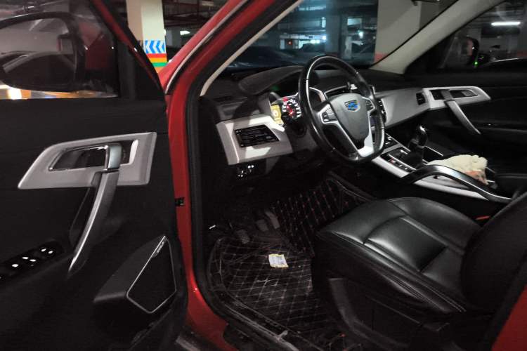 Used Geely Auto Emgrand X7 Sport 2018 2.0L Manual Two-Wheel Drive Zhiya Version