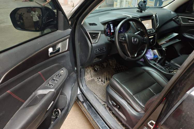 Used CHANGAN CS75 2014 2.0L Manual Leading Model China V Standard Driver Seat