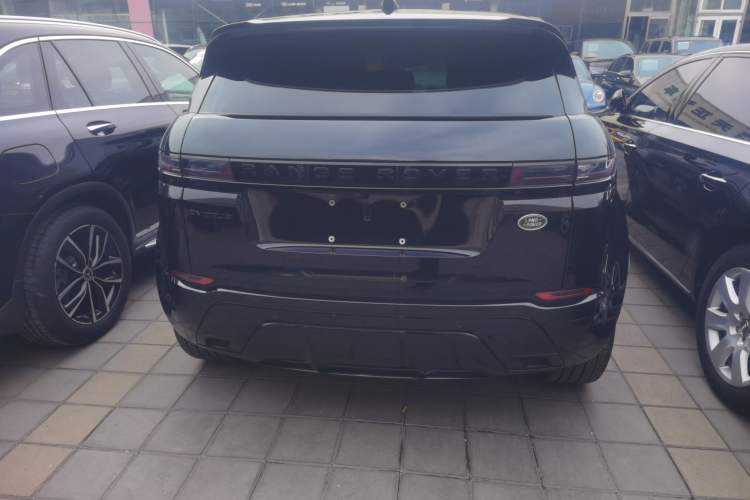 Used Land Rover Range Rover Evoque 2024 Aurora L 249 PS Prestige Light-Chasing Edition