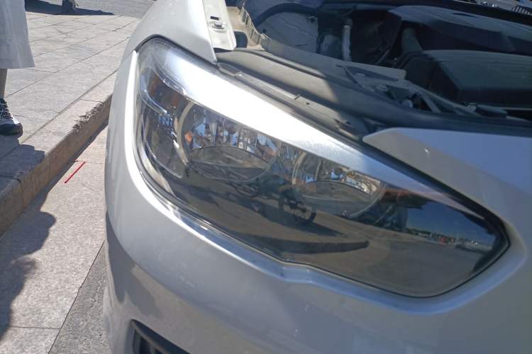 Used BMW 1 Series 2018 118i Leading Model Right Front Headlight