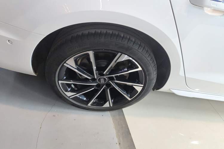 Used Audi A4L 2022 40 TFSI Luxury Prestige Edition