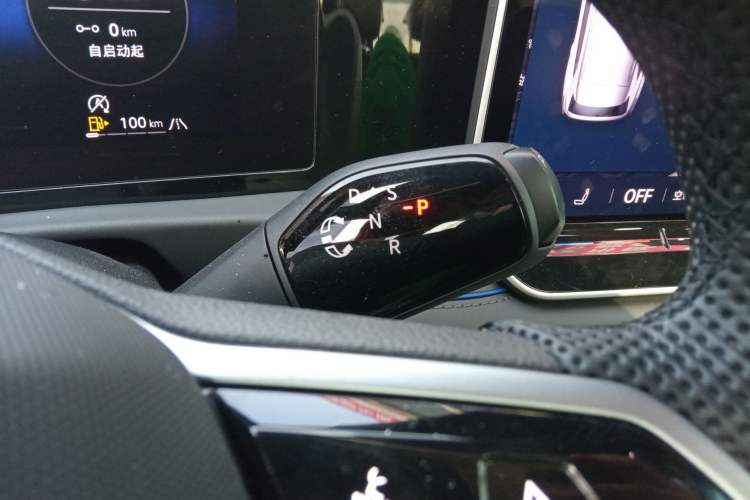 Used Volkswagen Tiguan L 2025 PRO 380TSI Two-Wheel-Drive R-Line Smart Edition