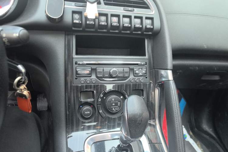 Used Peugeot 3008 2013 1.6THP Automatic Prestige Edition