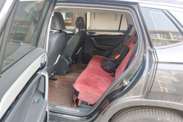 Used Volkswagen Tayron 2019 330TSI Two-Wheel Drive Luxury Model China VI Standard
