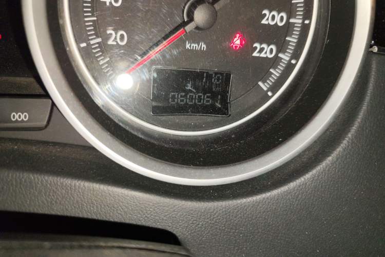 Used Peugeot 508 2013 2.0L 2nd Anniversary Edition Automatic Smart Enjoyment Version