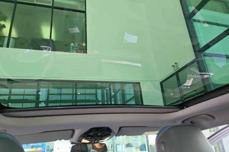 Used BMW i5 2024 eDrive 35L Prestige Luxury Package Headliner