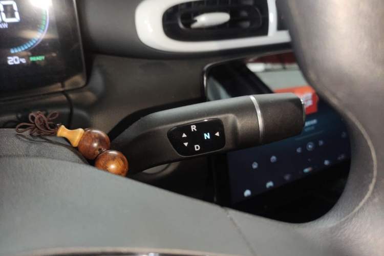 Used Leapmotor T03 2025 403 Comfort Edition Gear Lever