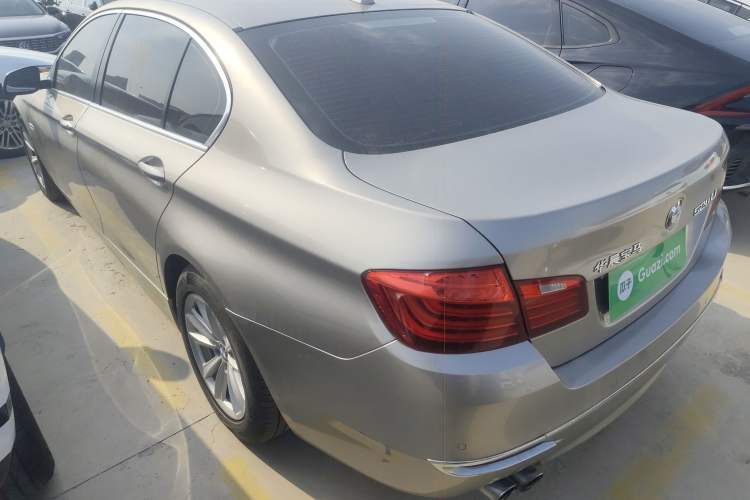 Used BMW 5 Series 2017 520Li Elegant Edition Rear Left 45 Deg