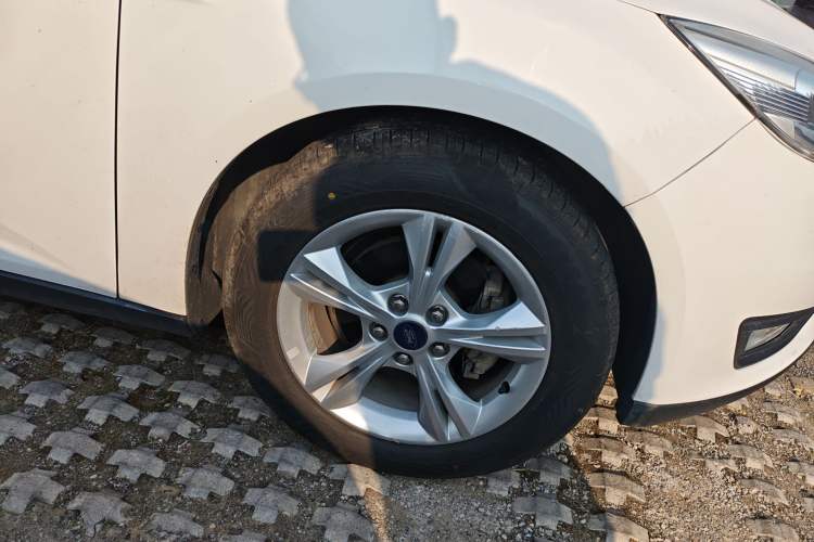 Used Ford Focus 2015 Hatchback 1.6L Manual Comfort Edition