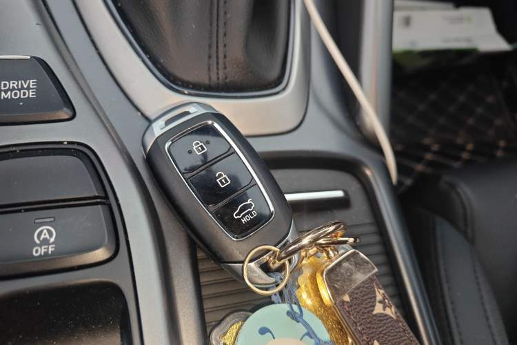 Used Hyundai Lafesta 2019 280TGDi Smart Speed Version China VI Standard Vehicle Key