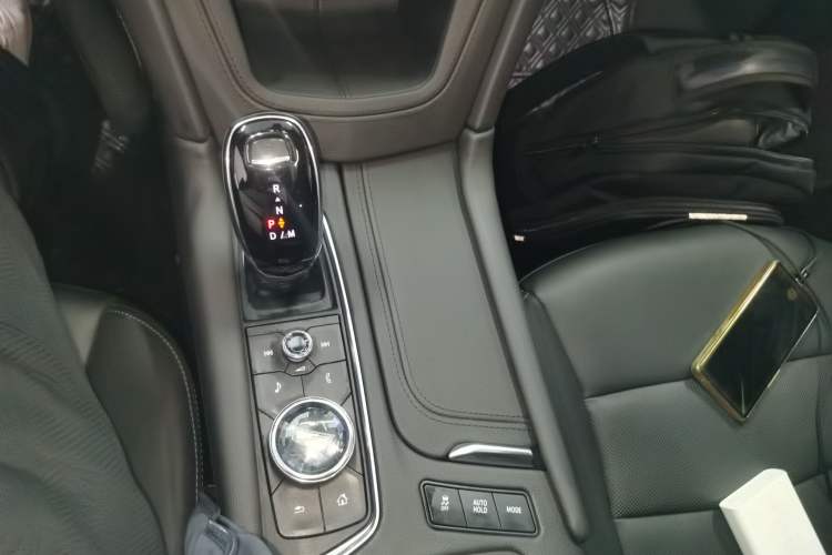 Used Cadillac XT6 2022 2.0T Six-Seater Four-Wheel Drive Luxury 120th Anniversary Limited Edition