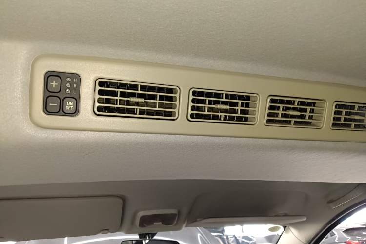 Used Dongfeng Fengon 330 2014 1.5L Manual Utility Version DK15