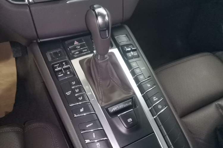 Used Porsche Macan 2016 Macan 2.0T