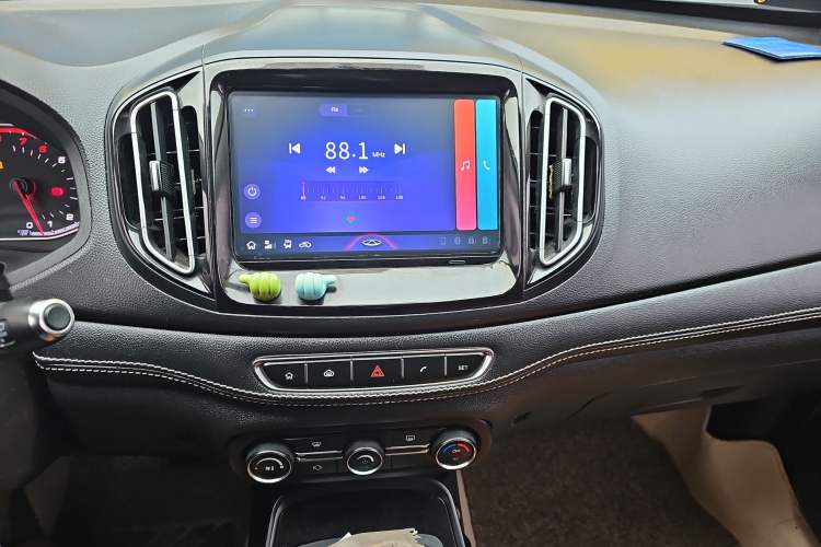 Used Chery Tiggo 7 2017 SPORT 1.5T Automatic Elite Edition Audio And AC Panel