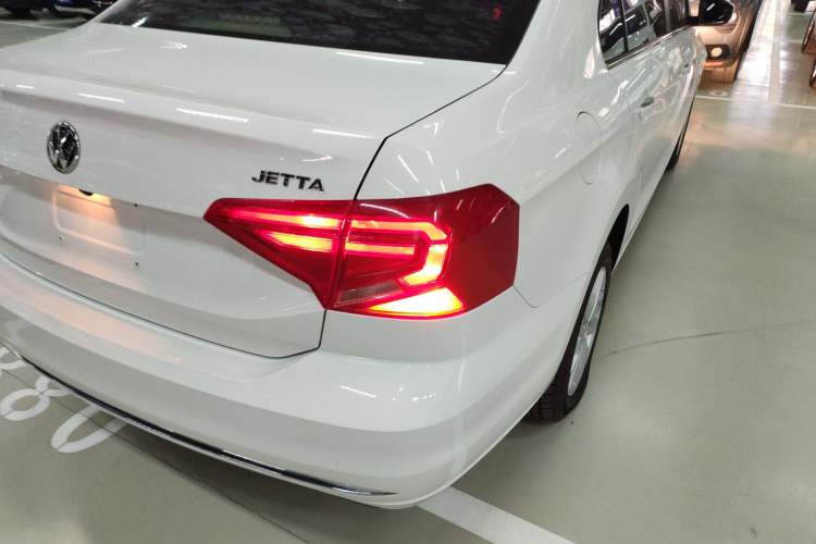 Used Volkswagen Jetta 2017 1.5L Automatic Comfort Model