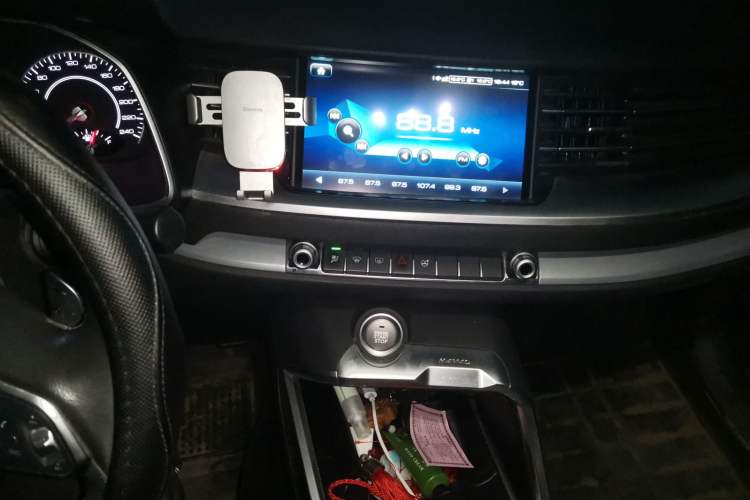 Used Haval H6 2017 Blue Label 2.0T Automatic Two-Wheel Drive Smart Edition