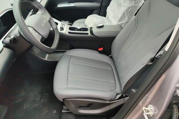 Used Geely Galaxy Geome 2026 Model 310km Dream Edition Left Front Seat