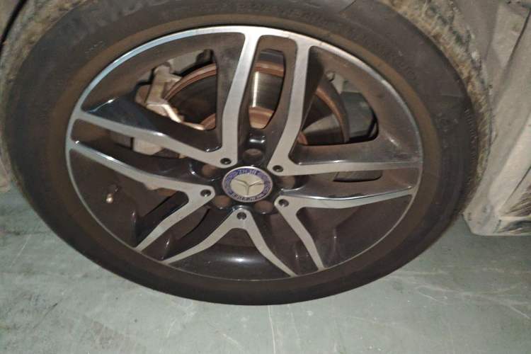 Used Mercedes-Benz GLA 2015 GLA 200 Fashion Model
