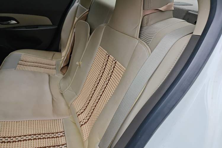 Used Chevrolet Cruze 2015 1.5L Classic SE MT