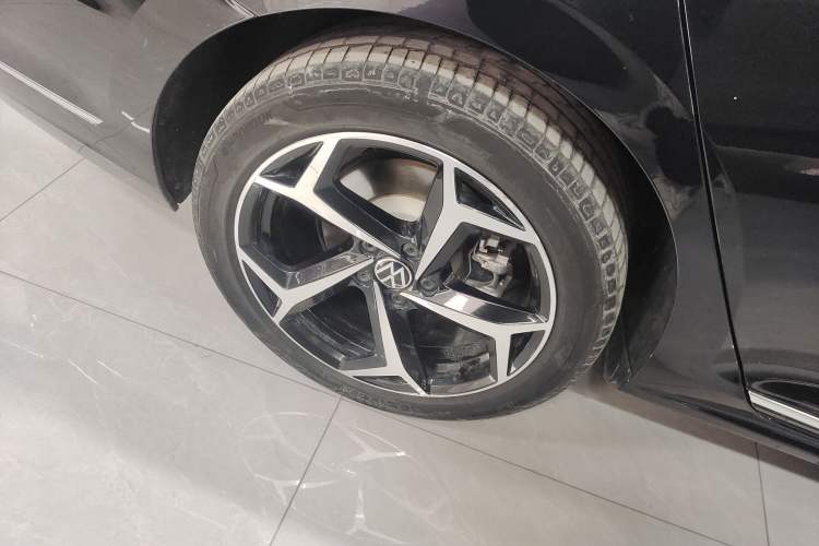 Used Volkswagen Passat 2024 330TSI Starry Elite Edition