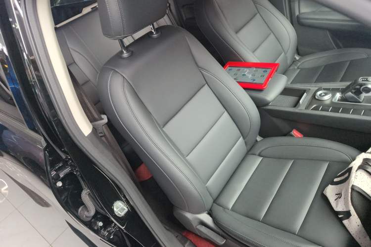 Used Great Wall Poer 2024 2.4T Commercial Version Automatic Diesel 4x4 Elite Edition