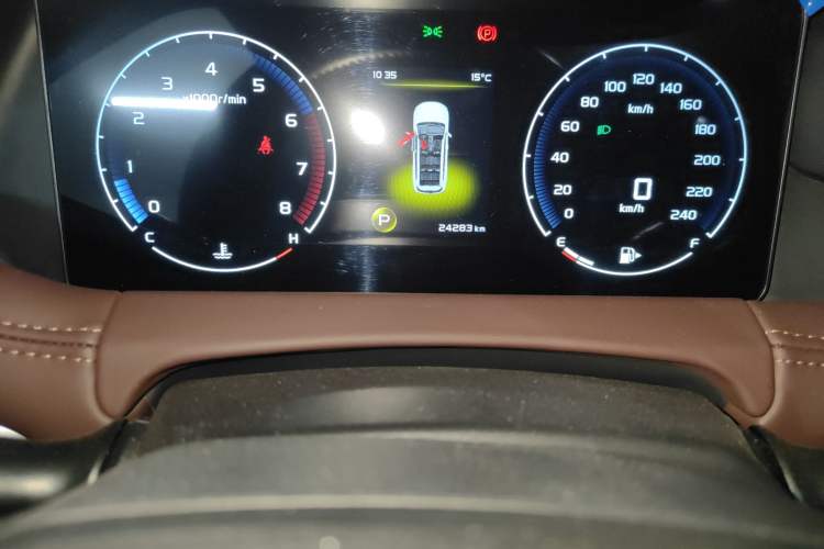 Used Geely Auto Haoyue 2022 1.8TD DCT Luxury 7-Seater
