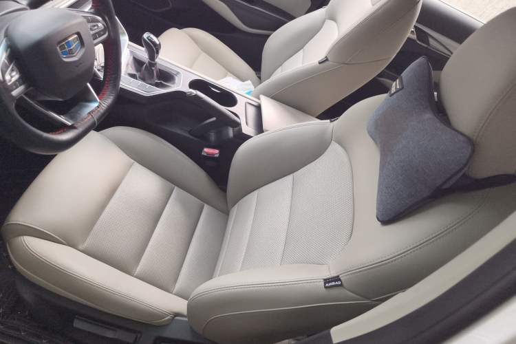 Used Geely Auto Binray 2018 14T Manual Colorful Edition
